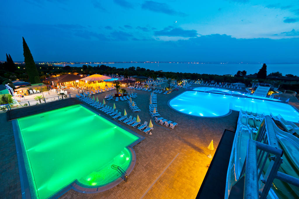 Lido