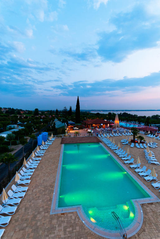 Lido