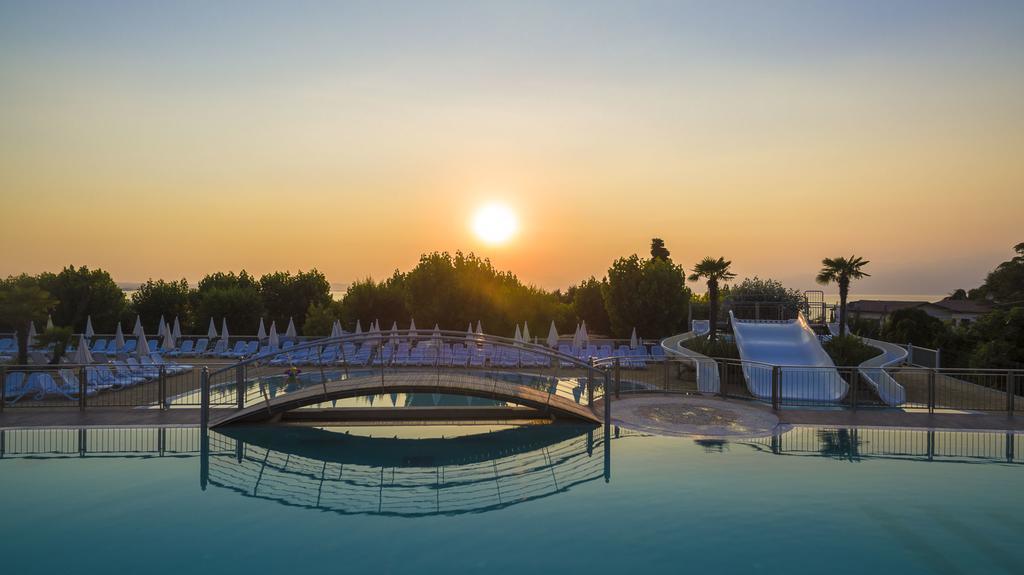 Lido 4*
